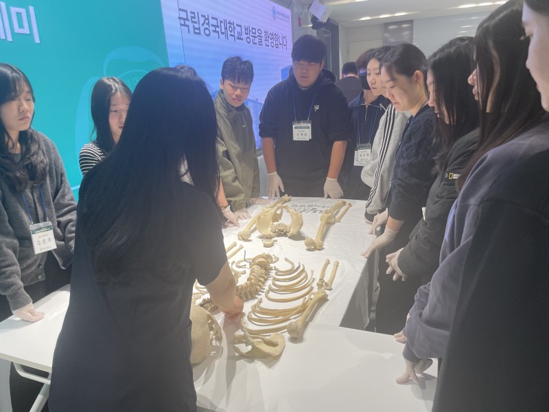KakaoTalk_20251125_155547308_14 (1).jpg